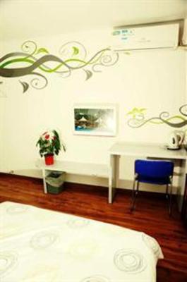 фото отеля Tongtang Youth Hotel