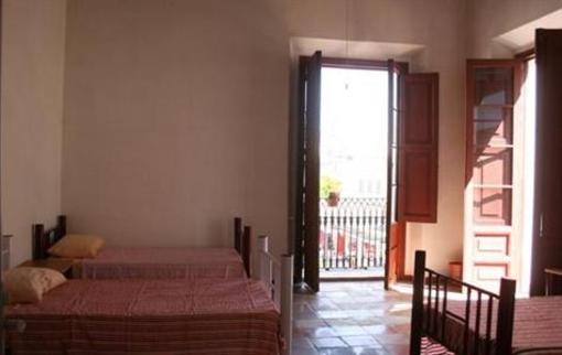 фото отеля Degollado Hostel