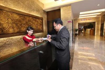 фото отеля Carrcadin Business and Entertainment Hotel