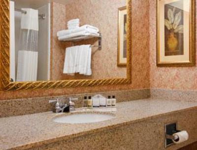 фото отеля Wingate by Wyndham Vienna/Parkersburg