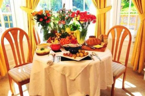 фото отеля The Old Rectory Guest House Broseley
