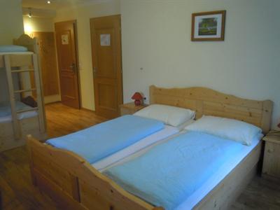 фото отеля Gell Hotel Tweng
