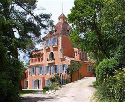 фото отеля Chateau Les Charmettes