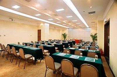 фото отеля Le Garden Hotel
