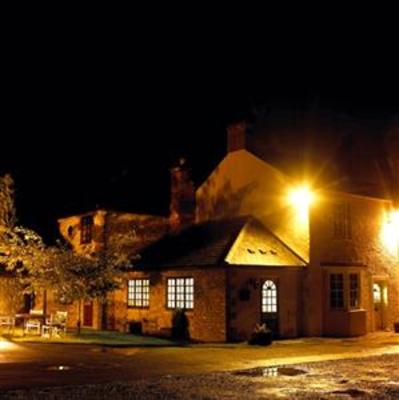 фото отеля Roade House Restaurant and Hotel