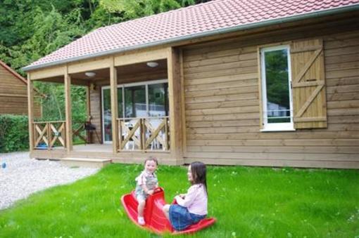 фото отеля Camping Le Val de Trie