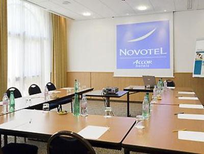 фото отеля Novotel La Rochelle Centre