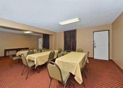фото отеля Quality Inn Atmore
