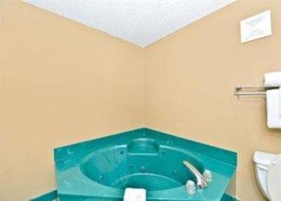 фото отеля Quality Inn Atmore