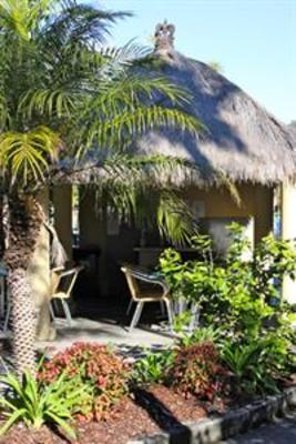 фото отеля Oceanside Hawks Nest Motel