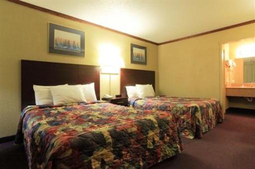 фото отеля Americas Best Value Inn Newton (Iowa)