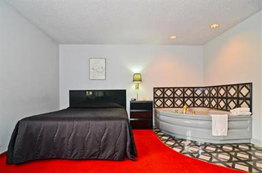 фото отеля Americas Best Value Inn New London (Wisconsin)