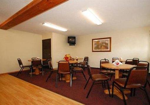 фото отеля Econo Lodge La Crosse