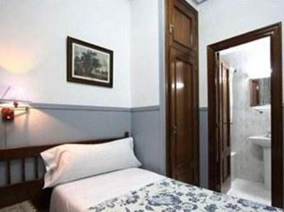 фото отеля Hostal Dulcinea