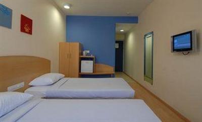 фото отеля Ginger Pondicherry Hotel