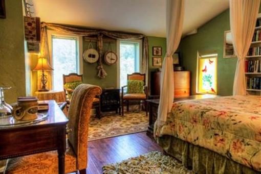 фото отеля 1847 Blake House Inn Asheville Arden