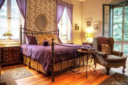 фото отеля 1847 Blake House Inn Asheville Arden