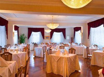 фото отеля Hotel Corona San Vigilio di Marebbe