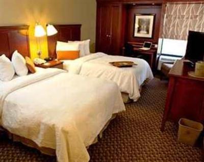 фото отеля Hampton Inn Meriden