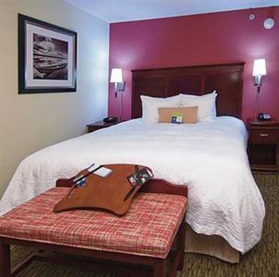 фото отеля Hampton Inn & Suites Millington