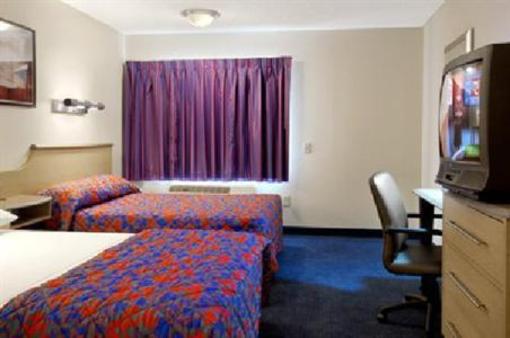 фото отеля Red Roof Inn San Antonio - Airport