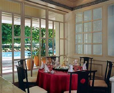 фото отеля Taj Bengal Kolkata
