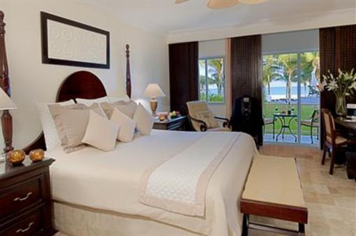 фото отеля Royal Hideaway Playacar & Occidental Resorts