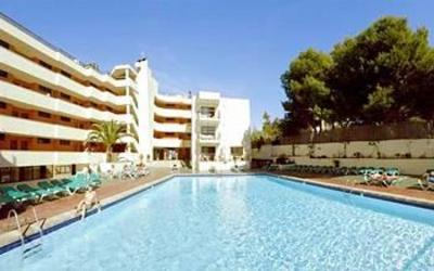 фото отеля Apartments Waikiki Calvia