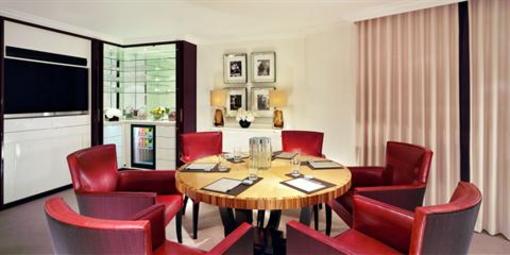 фото отеля Dorchester Hotel London