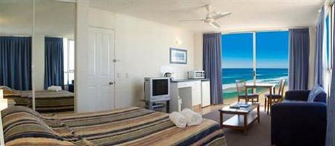 фото отеля Chateau Beachside Resort Gold Coast