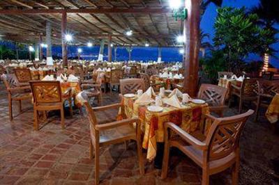 фото отеля Holiday Inn Puerto Vallarta