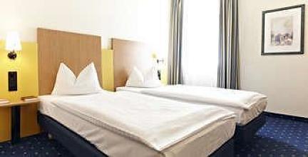 фото отеля Intercityhotel Stralsund