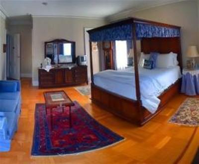 фото отеля Architects Inn - George Champlin Mason House