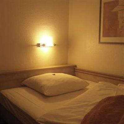 фото отеля Hotel Amba Munich
