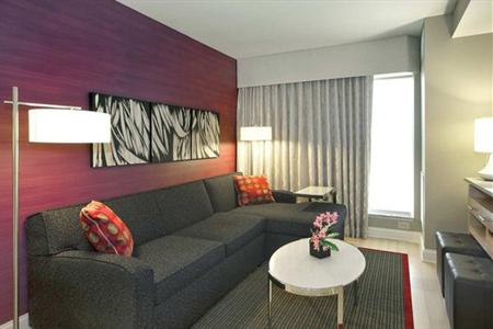 фото отеля Embassy Suites Raleigh - Durham Airport Brier Creek