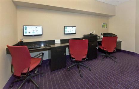 фото отеля Embassy Suites Raleigh - Durham Airport Brier Creek