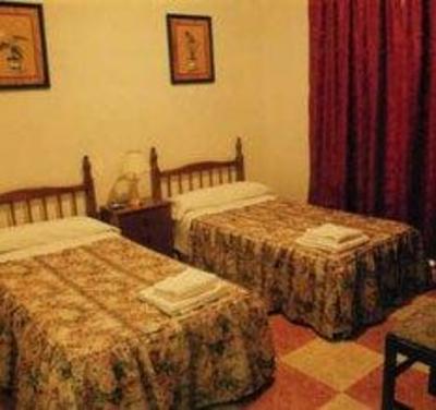 фото отеля Hostal Arroyo