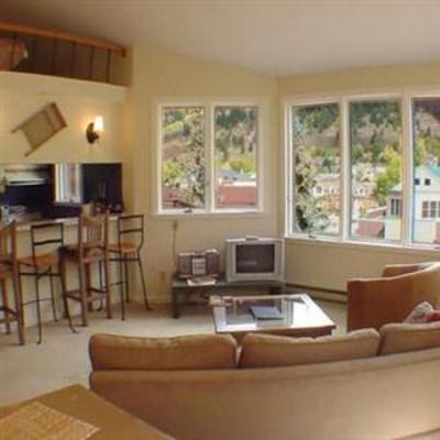 фото отеля Manitou Riverhouse
