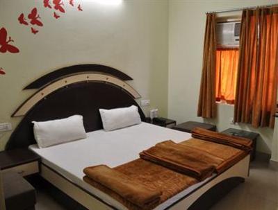 фото отеля Hotel Pukhraj