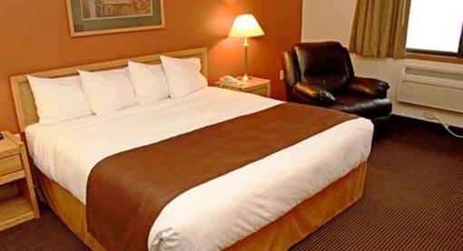 фото отеля AmericInn Lodge and Suites Baudette