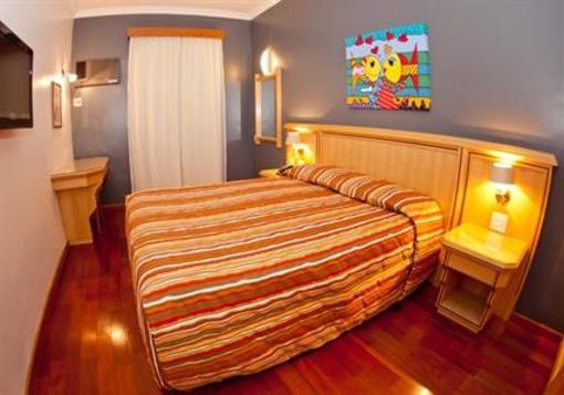 фото отеля Ritz Plaza Hotel