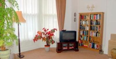 фото отеля The Cordelia Bed and Breakfast Scarborough