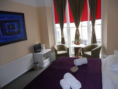 фото отеля Millards Hotel