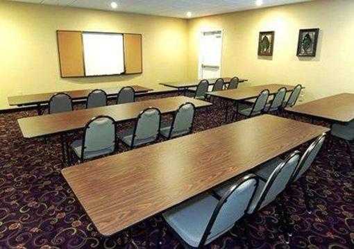 фото отеля Sleep Inn & Suites Hiram