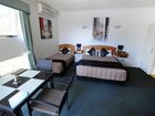 фото отеля Caboolture Riverlakes Motel
