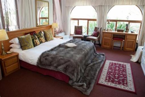 фото отеля La Loggia Bed & Breakfast Umhlanga