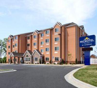 фото отеля Microtel Inn & Suites by Wyndham Tuscumbia Muscle Shoals