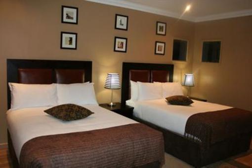 фото отеля Birch Grove Guest House Edenvale