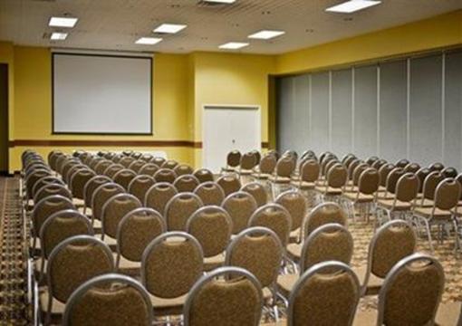 фото отеля Quality Inn & Suites Starlite