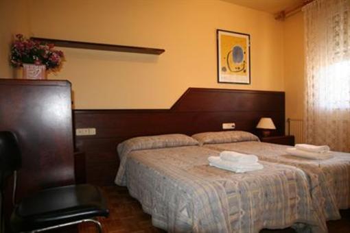 фото отеля Acella Hostel Pamplona